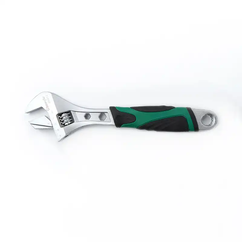 Top 3 Benefits of Using a Pipe Wrench Crescent Wrench Combo